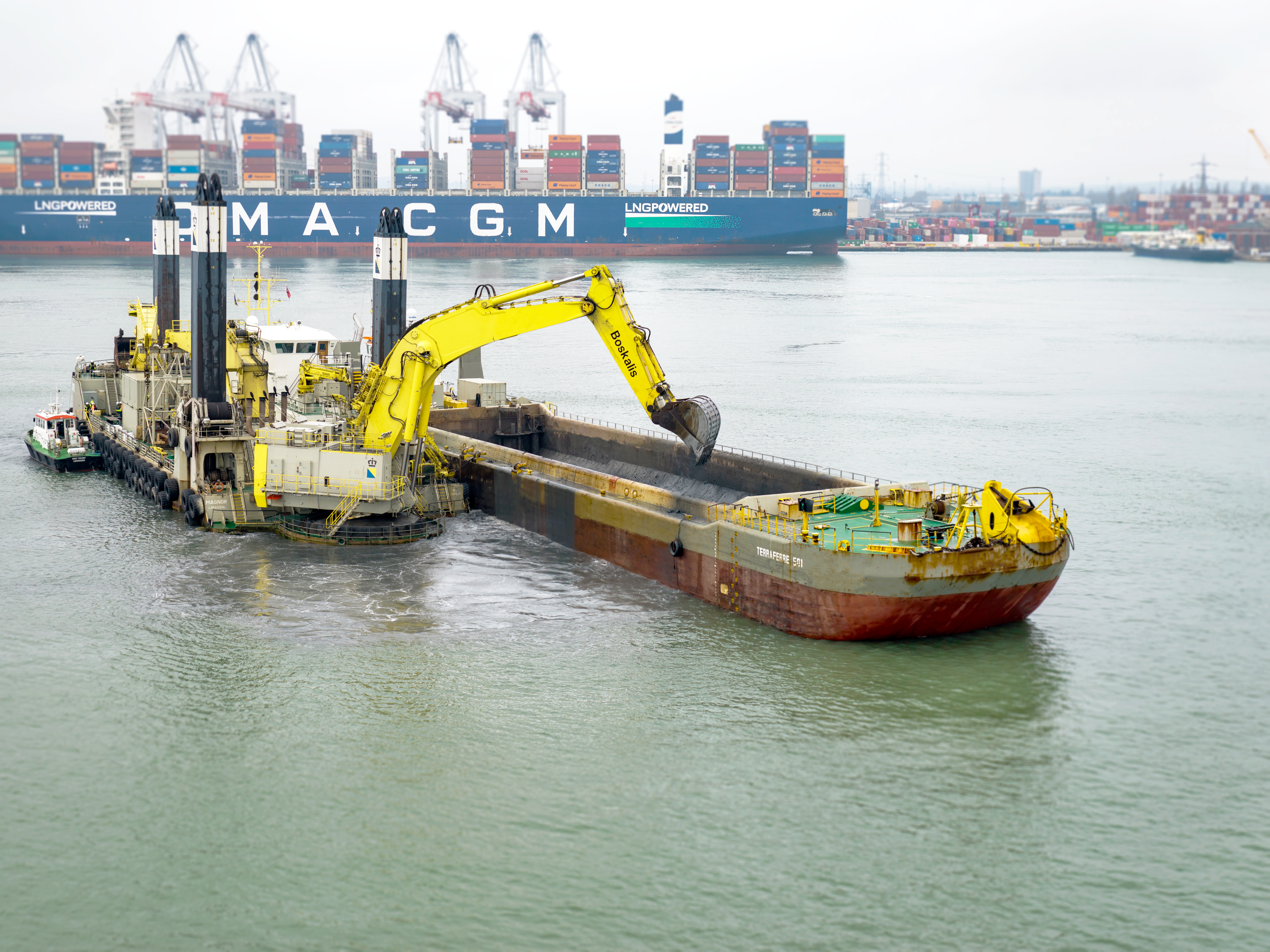 (04.b) Southampton Western Docks Channel Widening Project Photo